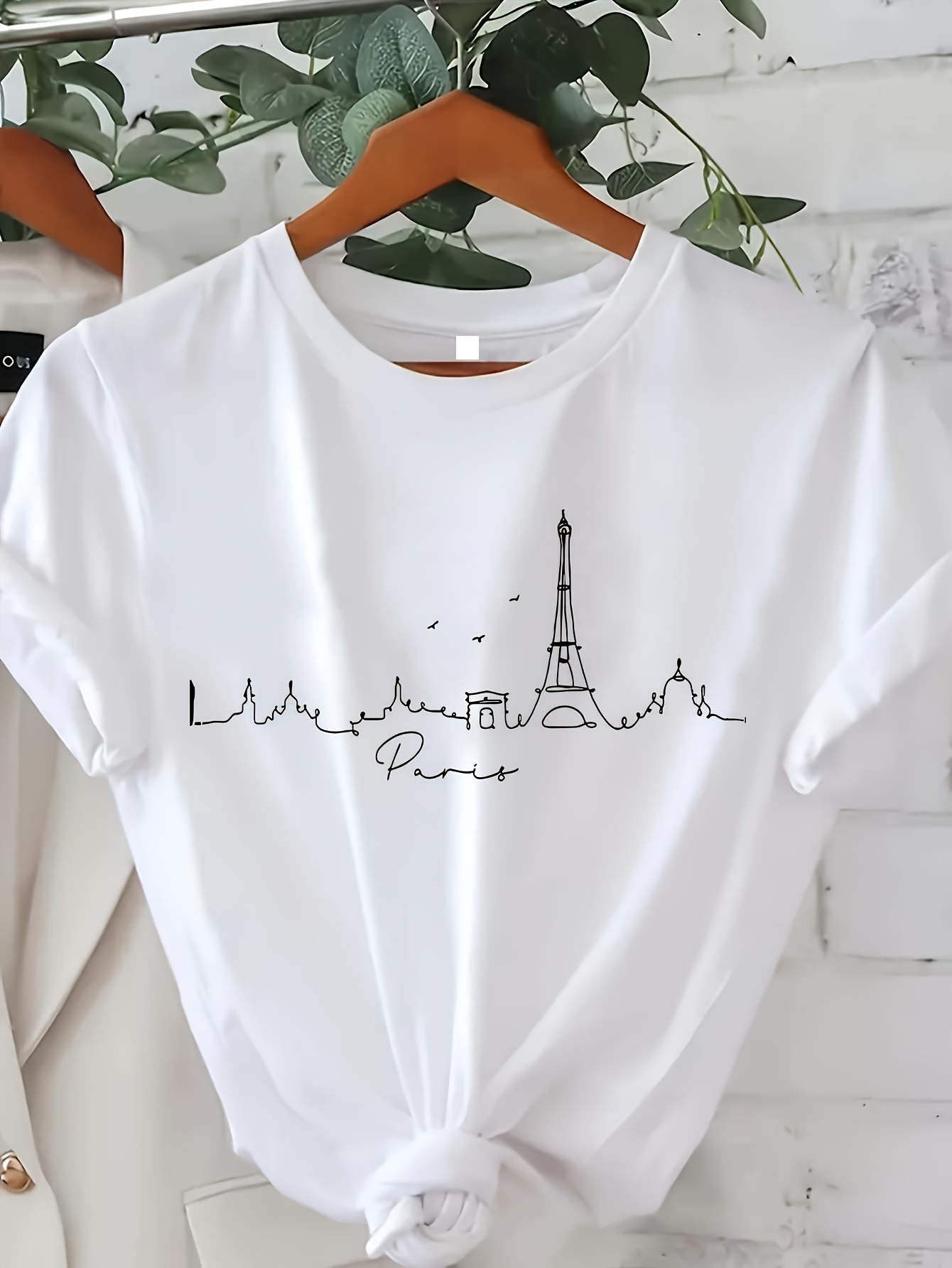 Chic Paris-Inspired Women's T- - Summer Clothing In Paris 评论和价格