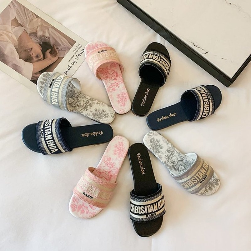 Women's Fashion Flat Slippers  - Summer Quotes 评论和价格
