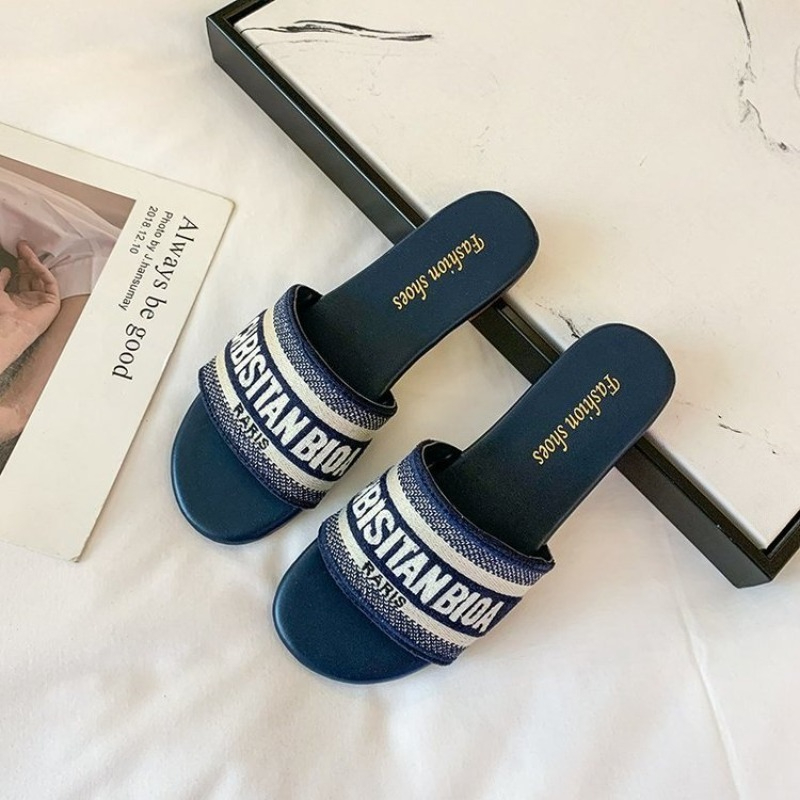 Women's Fashion Flat Slippers  - Summer Quotes 评论和价格