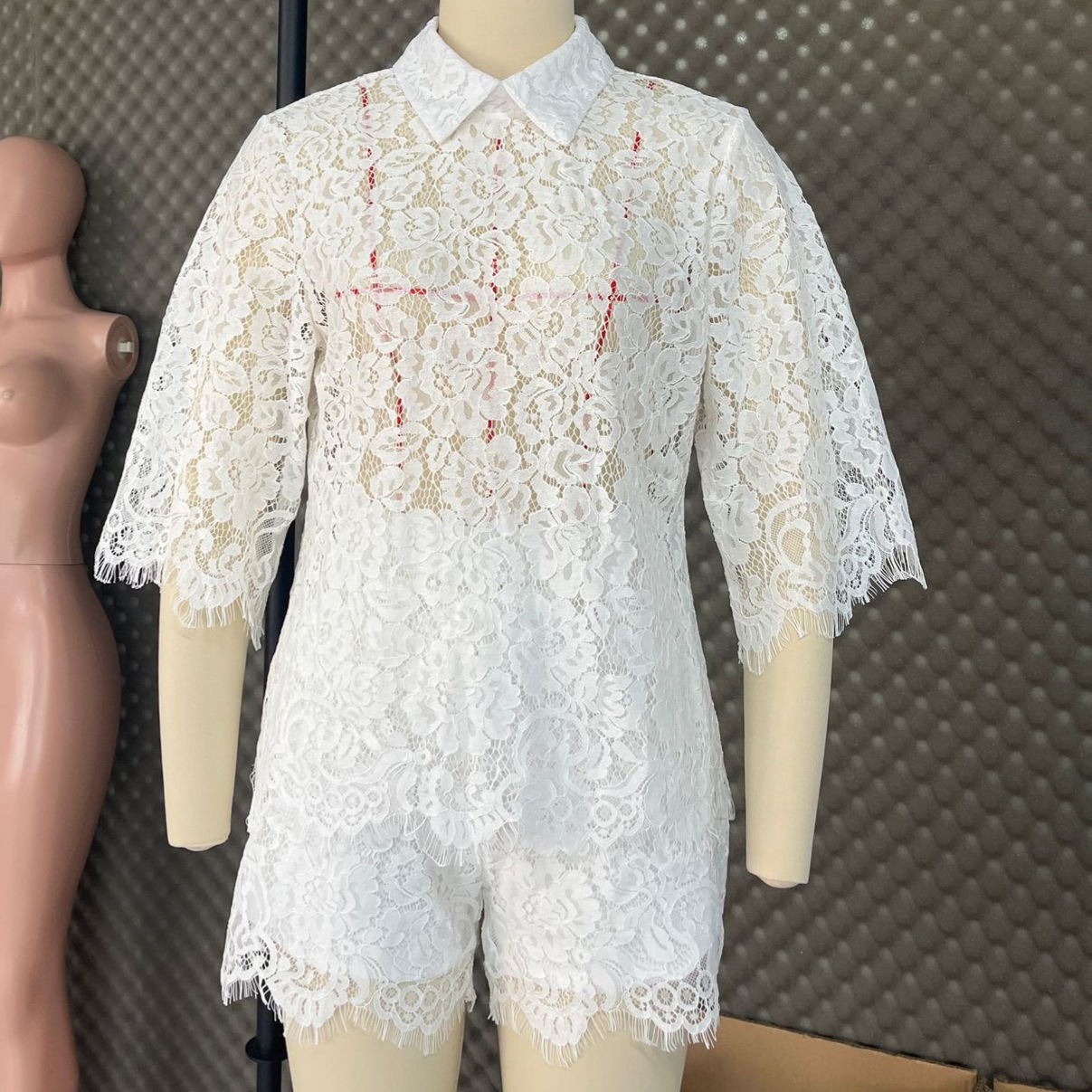 Sexy Lace Embroidery Shorts Su - Summer Vacation Clothing Women 评论和价格